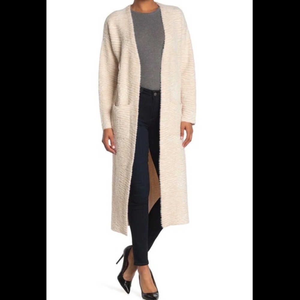 Love Token Cream Pattern knit cardigan sweater
